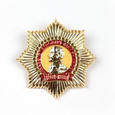 شراء شارة الدبوس المزخرفة الذهبية المزخرفة ثلاثية الأبعاد مع دعم الدبوس الآمن 1.15 بوصة مثالية للمنافسات والمناسبات الخاصة التصنيع عبر الإنترنت