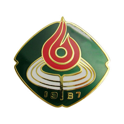 شراء Customized Soft Enamel Pin Badge for Items with Fast Lead Time and Competitive Prices التصنيع عبر الإنترنت